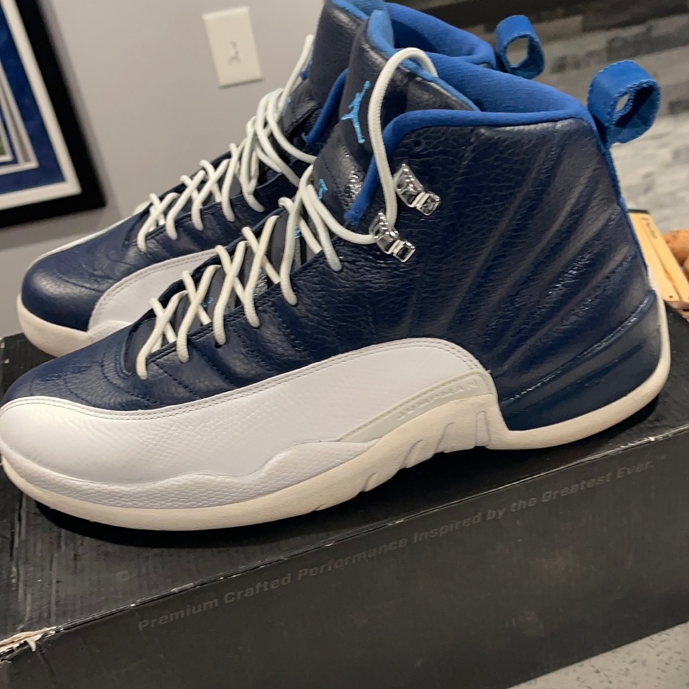 Jordan 12 obsidian (2012)